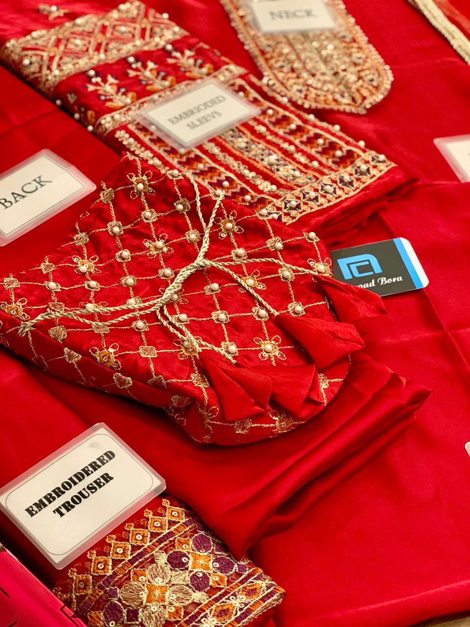 Lawn 3 Piece Unstitched Suit - Image 4